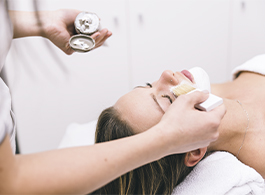 Estética Facial Acne e Despigmentação