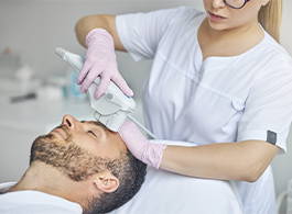 Dermatologia: clínica cirúrgica e estética